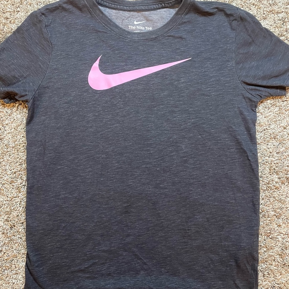 Nike Gray Dri-fit T-Shirt with Pink Logo